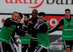 20 yıllık rakamı, 2 yılda geçtiler