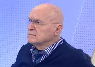 Hıncal Uluç: Şimdi gel Sneijder ol da oyna