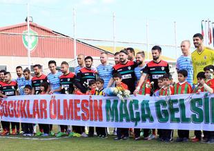 Amedspor'dan pankart ve protesto açıklaması