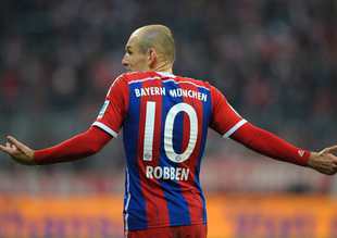 Robben geliyor