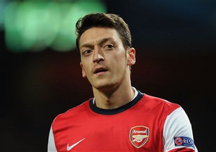 Özil'e bomba teklif