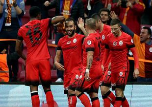 Türk Telekom Arena'da ilk 11'ler belli oldu