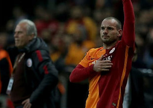 Denizli'den Sneijder sürprizi