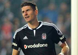 Mario Gomez rekora koşuyor