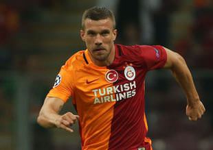 Podolski'den söz aldı
