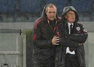 Mustafa Denizli: Malzeme bu