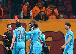 61 saniye alkış yağmuru