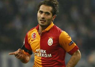 Hamit Altıntop'un ayağı kırıldı!