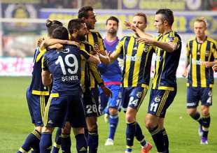 Fenerbahçe 3 puanı 3 golle aldı