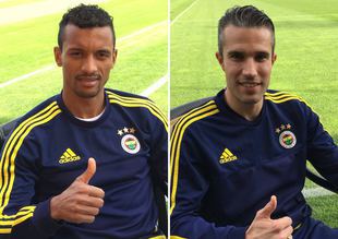 Van Persie ve Nani UEFA'nın sitesinde