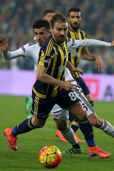 Caner Erkin'i 7 kulüp daha istiyor