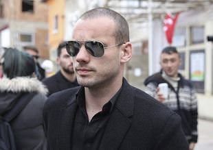 Wesley Sneijder patladı!