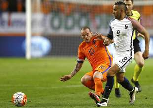 Wesley Sneijder sakatlandı