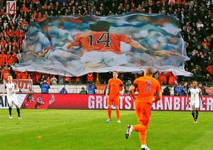 Futbol dünyası Cruyff'a ağlıyor