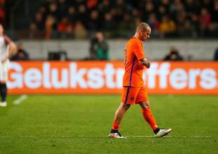 Robin van Persie: Wesley Sneijder, Türkiye'den ayrılmak istiyor