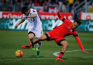 Denayer'i mahvettiniz