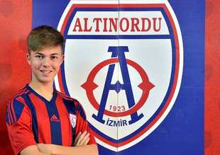 Mustafa Kaya Altınordu’dan Barcelona’ya gidiyor