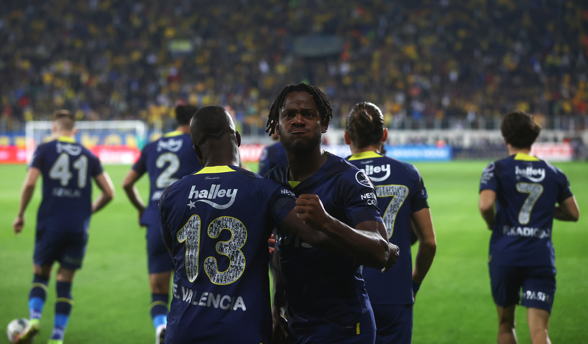 aSpor: Ankaragücü 0-3 Fenerbahçe (MAÇ SONUCU - ÖZET) F.Bahçe Başkent'te kazandı