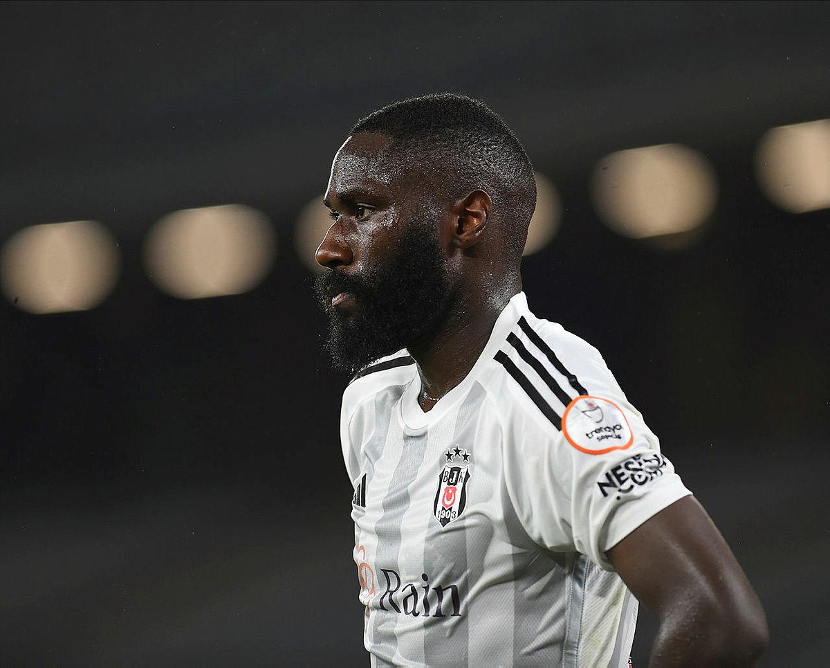 aSpor: Beşiktaş'tan sakatlık açıklaması! Arthur Masuaku