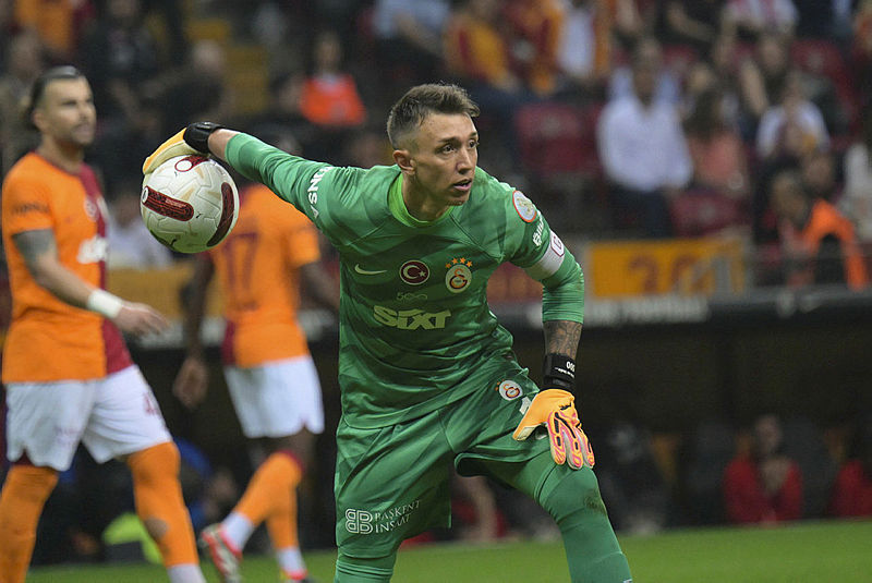 aSpor: Galatasaray'da maç sonu 3’lüsü Fernando Muslera’dan