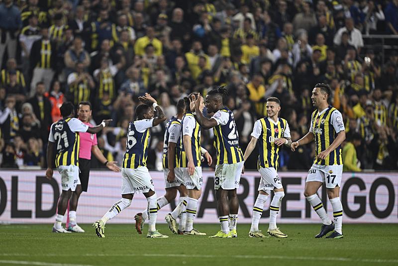 aSpor: Fenerbahçe 2 - 1 Beşiktaş (MAÇ SONUCU - ÖZET)