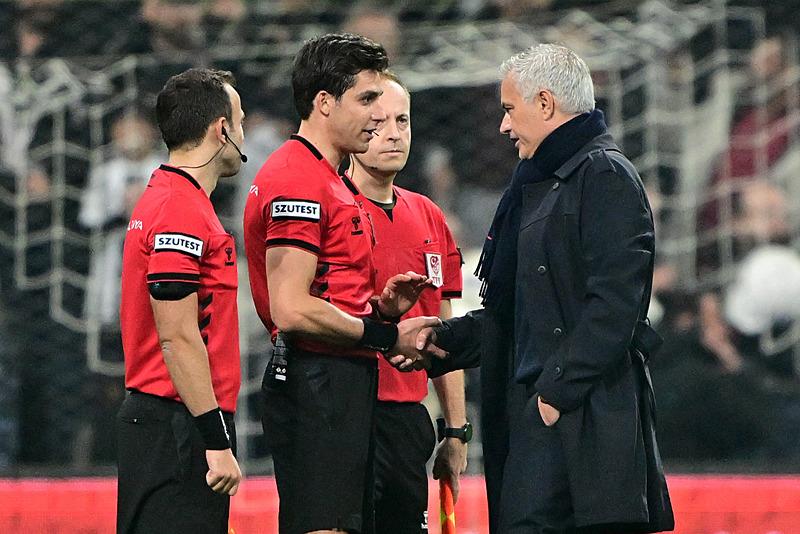 aSpor: Fenerbahçe'de Jose Mourinho derbi hakemi Mehmet Türkmen'i tebrik etti
