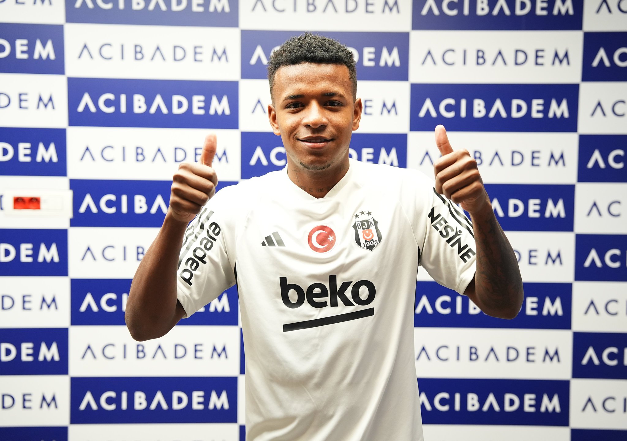 aSpor: Beşiktaş'ın yeni transferi Keny Arroyo sağlık kontrolünden geçti