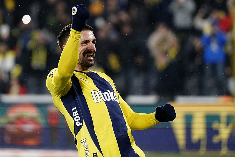 aSpor: Dusan Tadic tarihe geçerek "dalya" demeye hazırlanıyor