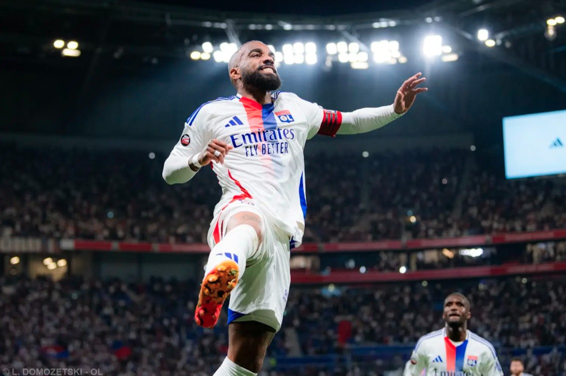 aSpor: Beşiktaş'ta Lacazette yangını! Görüşmeler başladı