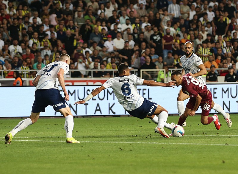 aSpor: Atakaş Hatayspor 4-2 Fenerbahçe (MAÇ SONUCU ÖZET)