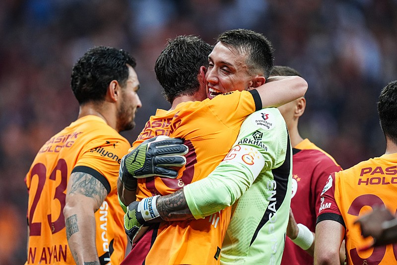 aSpor: Galatasaray 2-0 Rams Başakşehir (MAÇ SONUCU ÖZET)