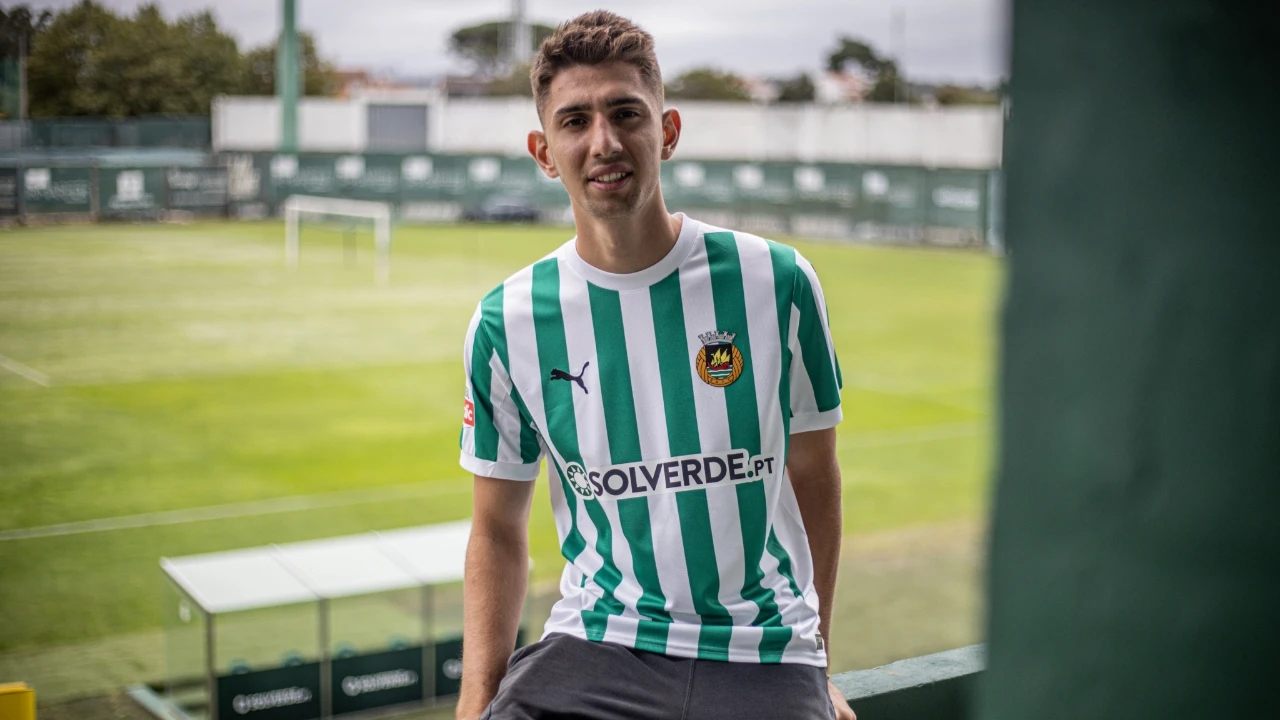aSpor: Rio Ave Demir Ege Tıknaz'ın opsiyonunu kullanmadı