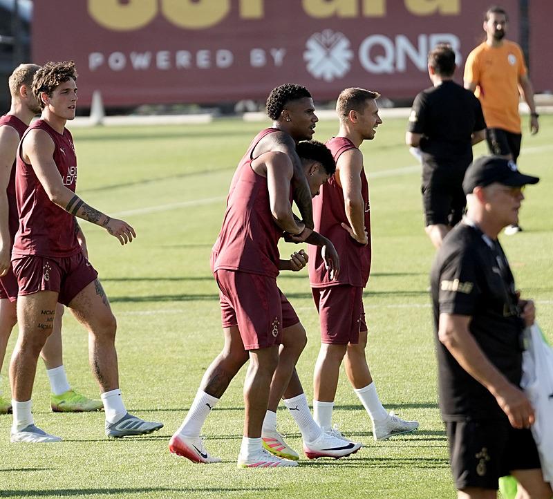 aSpor: Galatasaray günü çift idmanla tamamladı