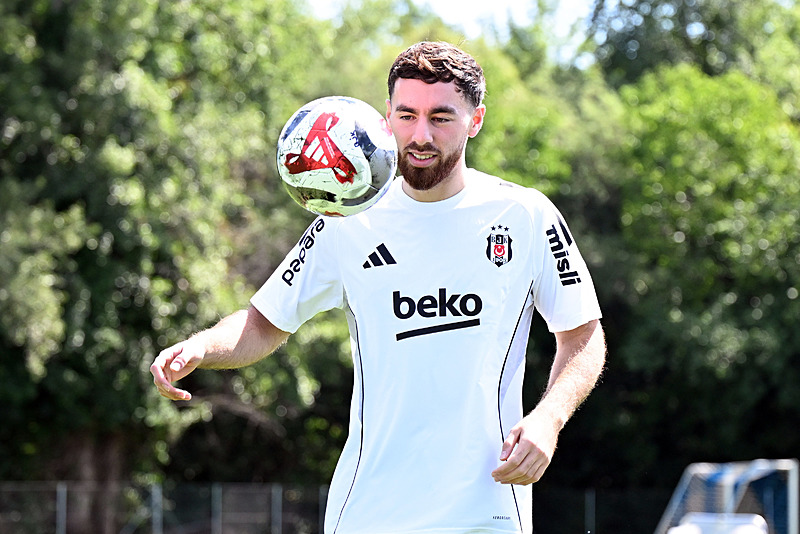 aSpor: Beşiktaş'ta Orkun Kökçü ilk idmanına çıktı
