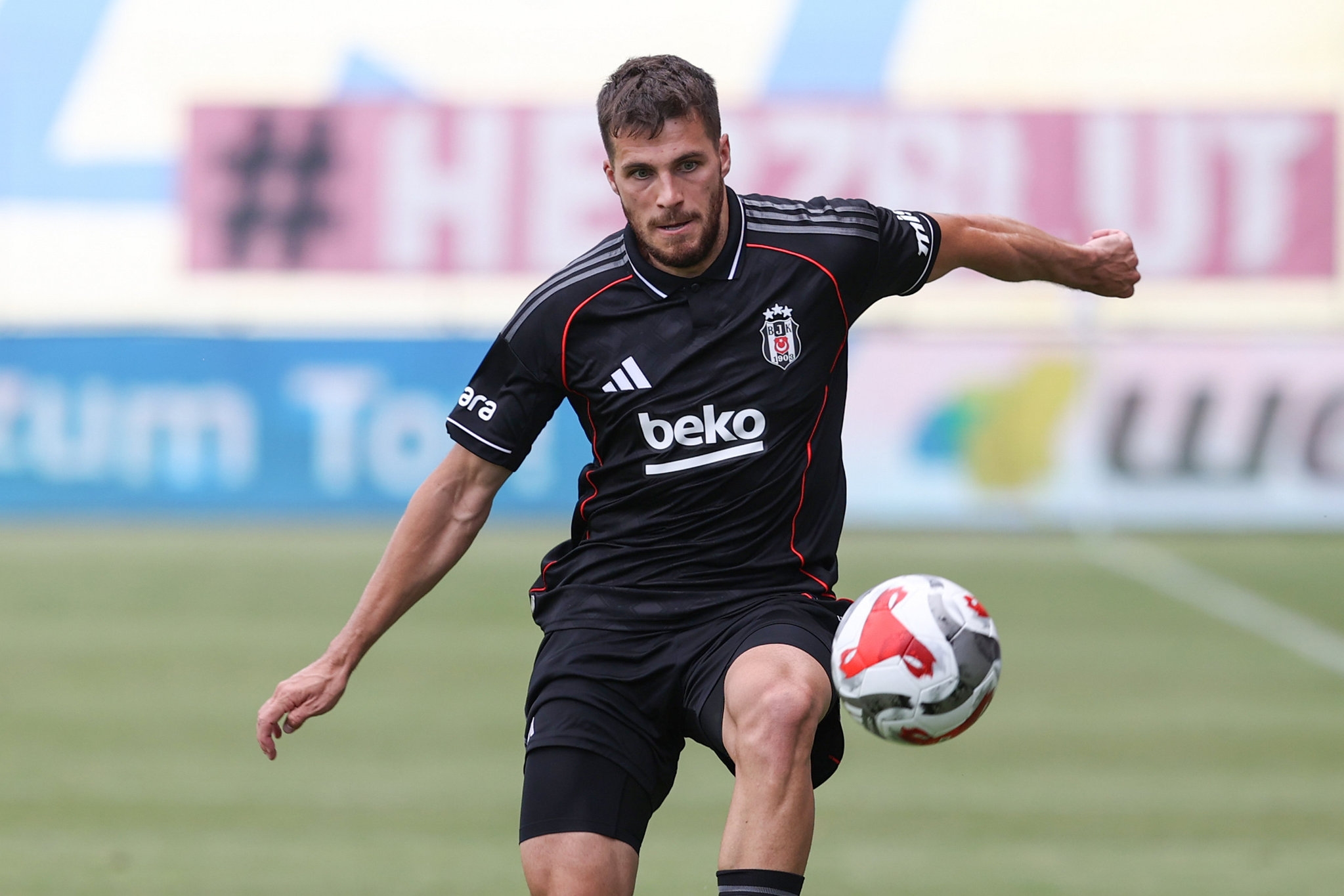 aSpor: David Jurasek önemli açıklamalarda bulundu! Beşiktaş'ın büyüklüğü teklifi kabul etmemi sağladı