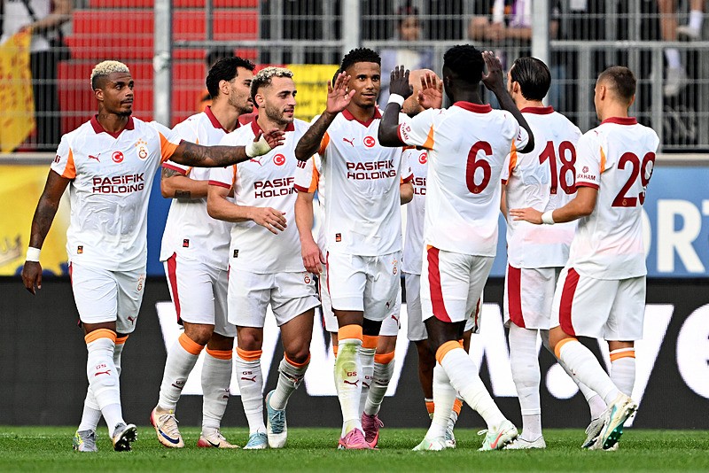 aSpor: Galatasaray 3-1 Cagliari (MAÇ SONUCU ÖZET)