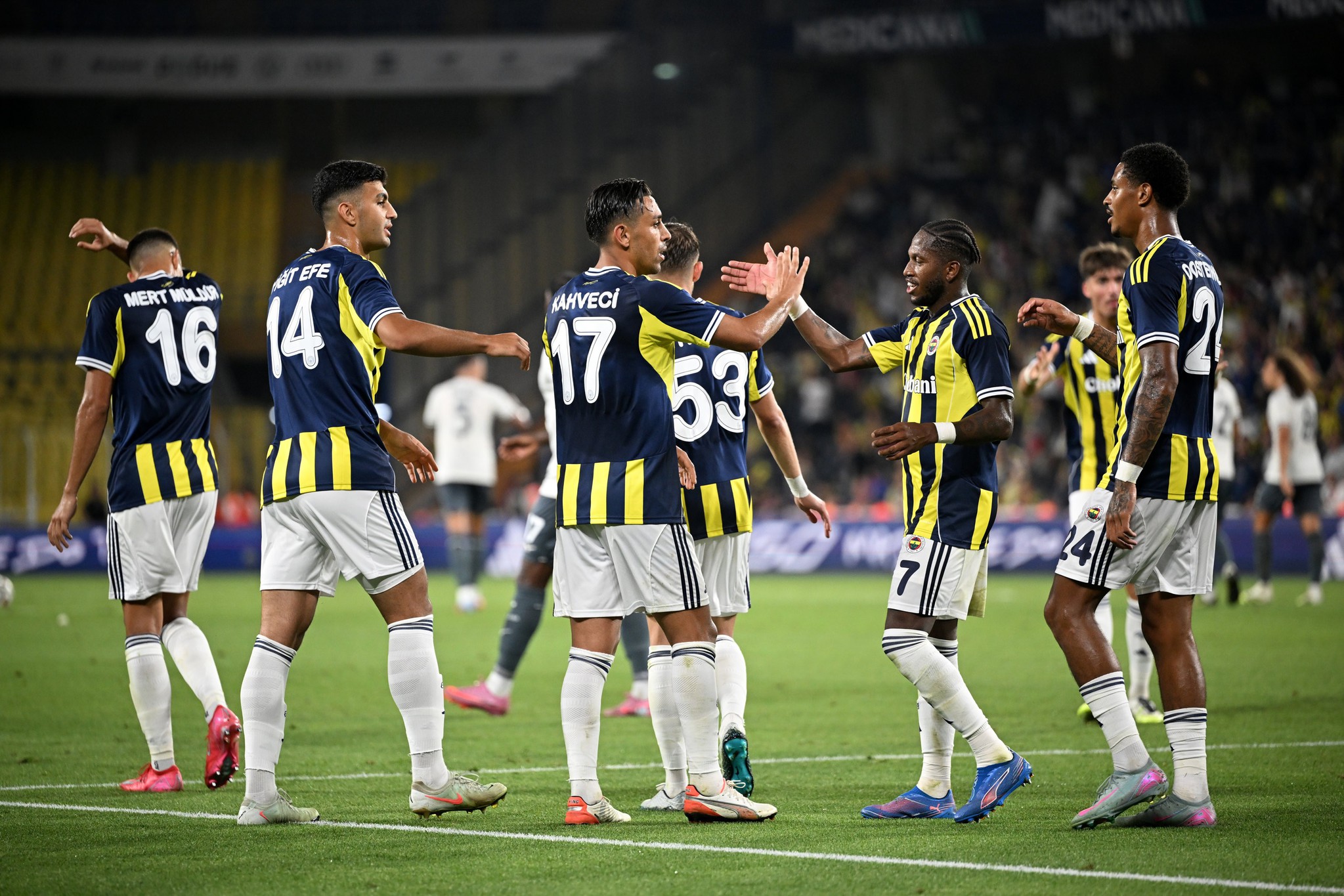 aSpor: Fenerbahçe 1-0 Lazio MAÇ SONUCU-ÖZET