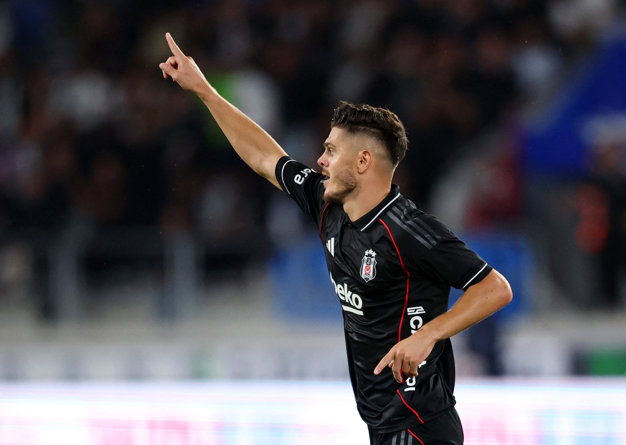 aSpor: Beşiktaş'ta Rashica krizi! Kadroda yer almamıştı