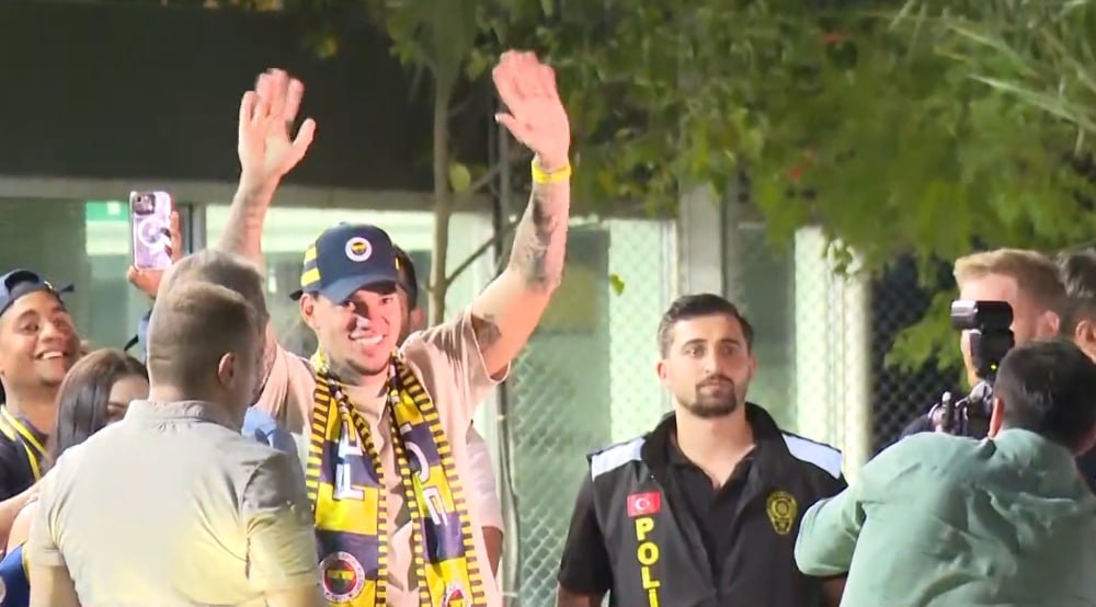 aSpor: Ederson İstanbul'a geldi