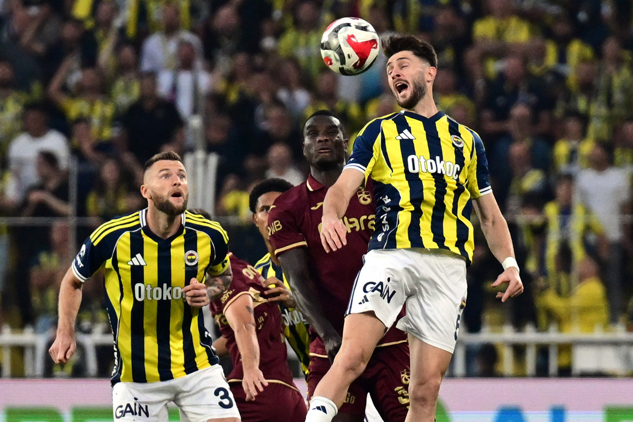 aSpor: Trabzonspor 10 kişi kaldı! İşte kırmızı kart pozisyonu