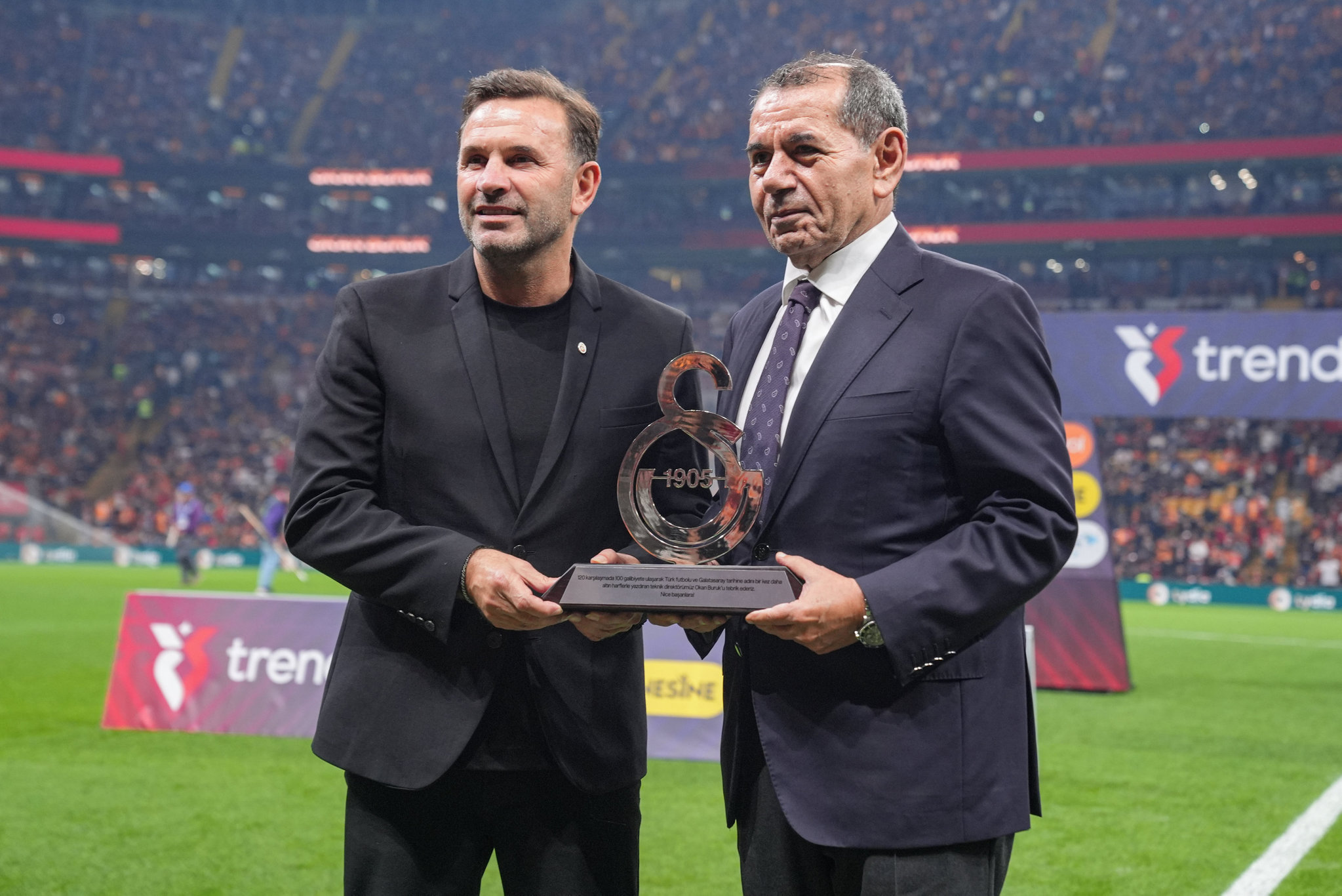 Dursun Özbek’ten transfer açıklaması