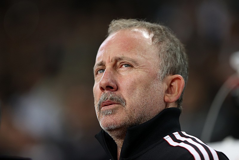 Fenerbahçe ve Galatasaray'dan Sergen Yalçın için geçmiş olsun mesajı