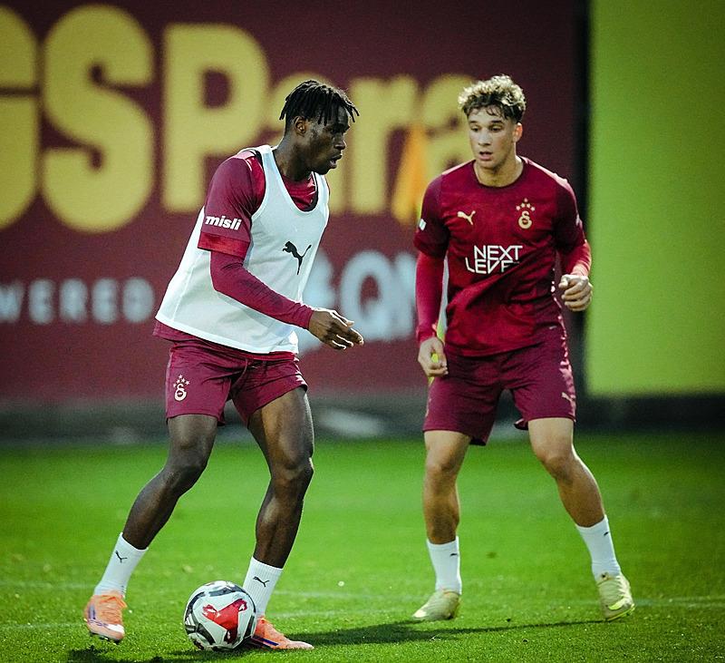 Galatasaray Gençlerbirliği maçı hazırlıklarını sürdürdü