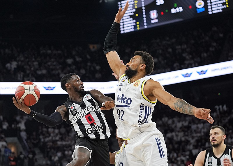 Fenerbahçe Beko, Beşiktaş GAİN'i mağlup etti