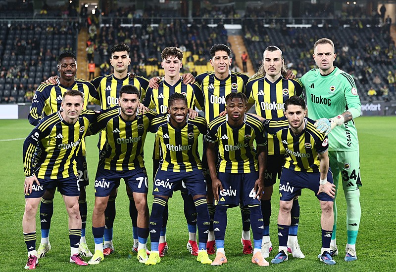 Fenerbahçe UEFA listesini güncelledi! 3 isim