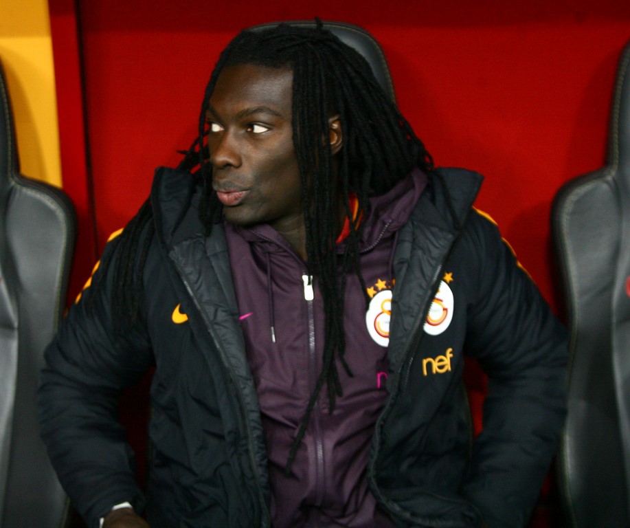 Galatasaraylı taraftarlardan ’Zeytin Dalı Harekatı’na destek