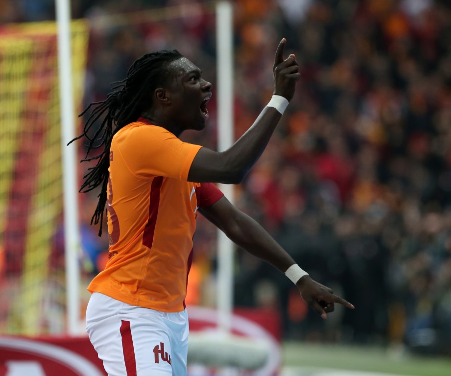 Gomis’ten ’para’ haberlerine tepki!