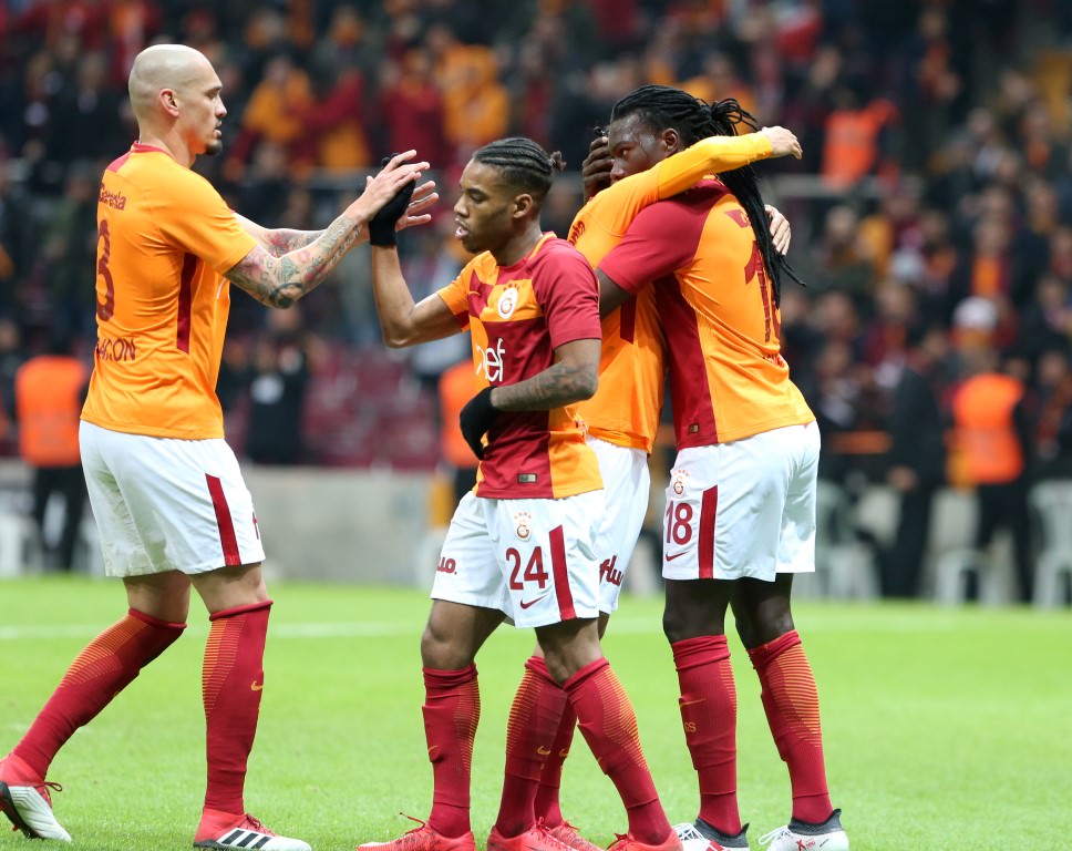 Gomis’ten ’para’ haberlerine tepki!