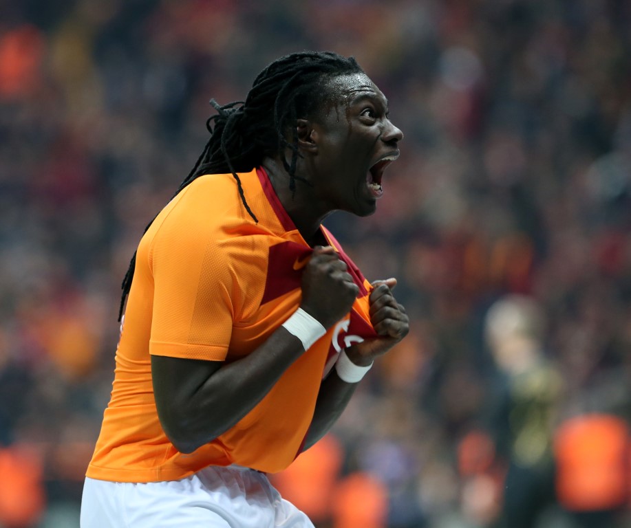 Gomis’ten ’para’ haberlerine tepki!