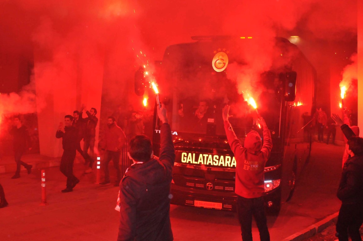 Galatasaray’a coşkulu karşılama